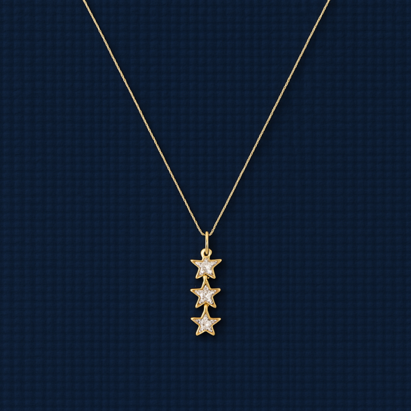 Yıldız Trilojisi Her Yıldız Ayrı bir bölüm, Birlikte Bir Bütün Hikâye Altın Üç Yıldızlı Kolye