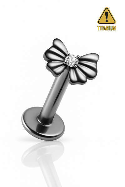 Luvette  Zamansız Zarafetin Fiyonk Hâli  (Titanyum Arkası Düz Labret Piercing)