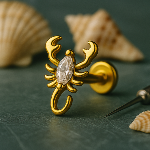 Scorpio Shine Akrep Burcu Taşlı Titanyum Labret Piercing