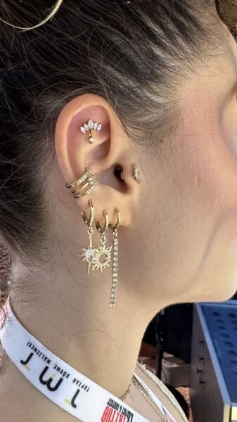 Coronelle Taç Zarafeti Altın Cerrahi Çelik Labret Piercing